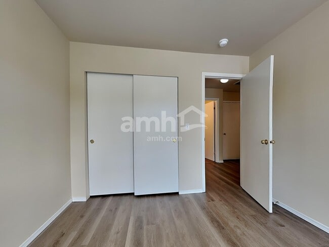 Building Photo - 13310 120th Ave E