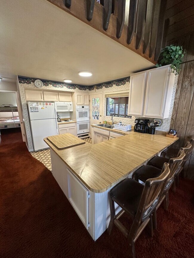 Building Photo - 14619 Christie Ln