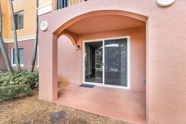 Building Photo - 1000 Scotia Dr