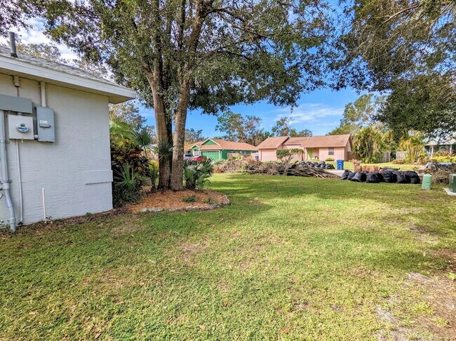 Building Photo - 4217 Malden Dr