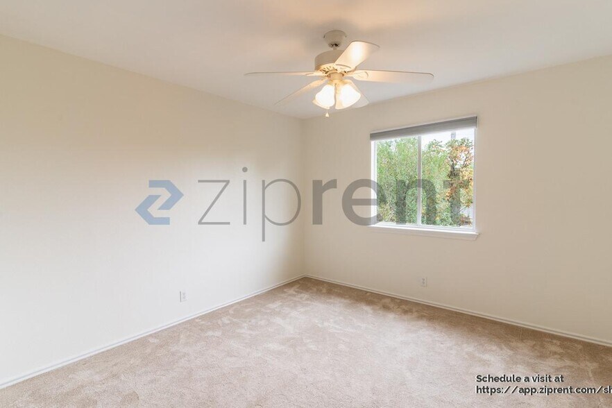 Building Photo - 16808 Bailey Jean Dr