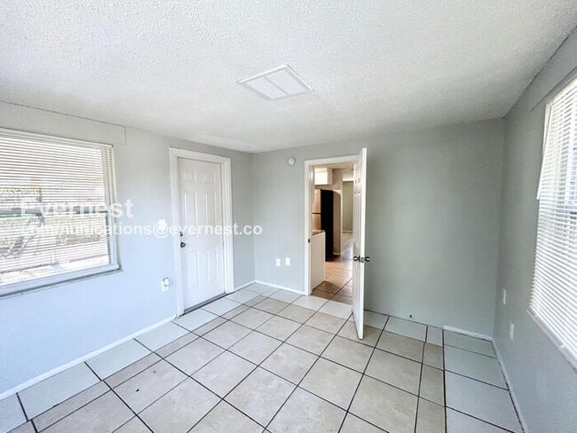 Building Photo - 11710 Paige Dr