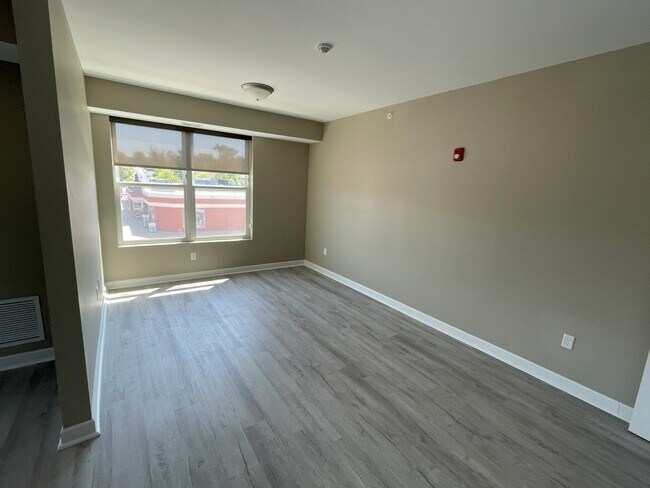 Living Room - 1230 Colvin Blvd