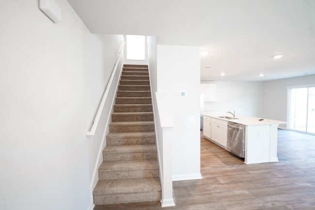 Building Photo - Available Soon!