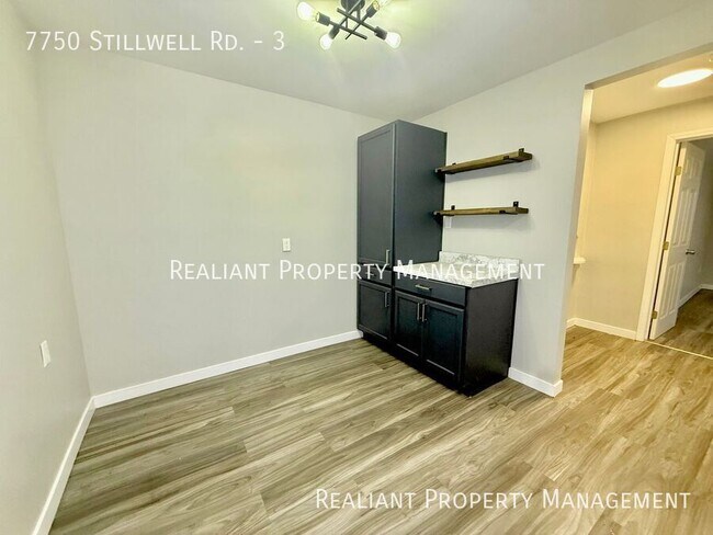 Building Photo - 7750 Stillwell Rd