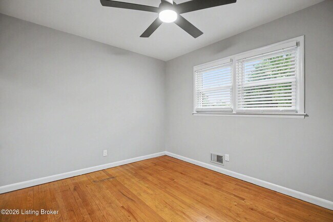 Building Photo - 3026 Klonway Dr