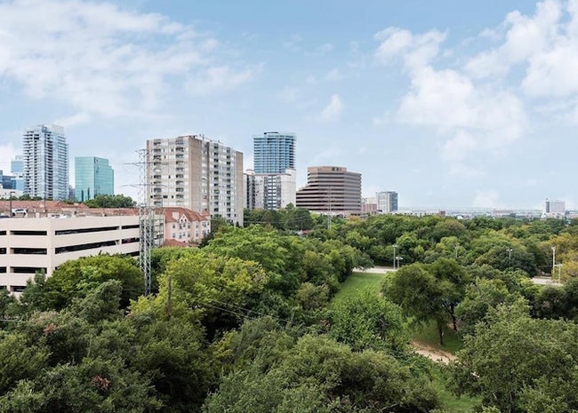 Building Photo - 3310 Fairmount St