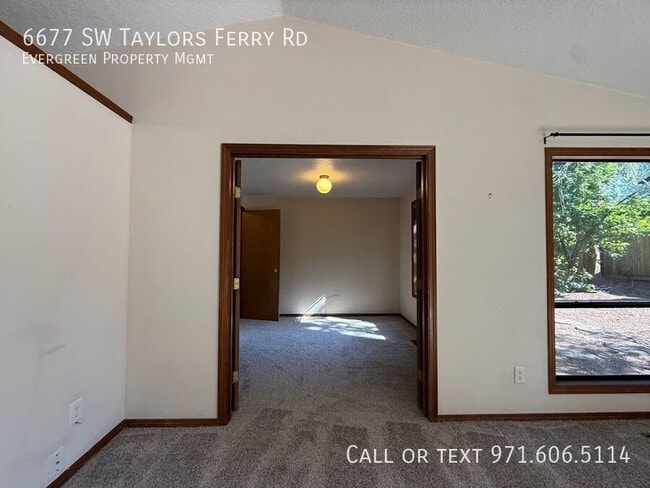 Building Photo - 6677 SW Taylors Ferry Rd