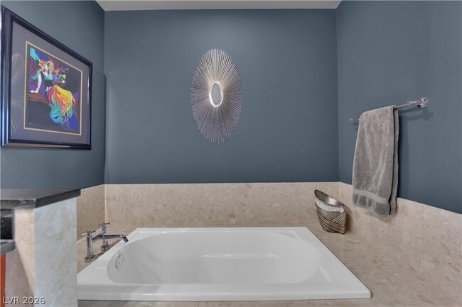 Building Photo - 4575 Dean Martin Dr