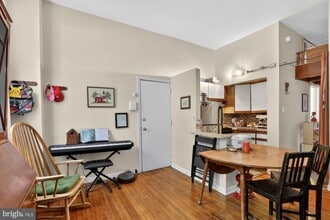 Building Photo - 1336 Lombard St