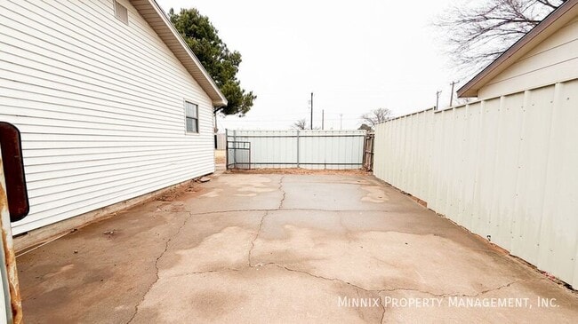 Building Photo - 6212 22nd St