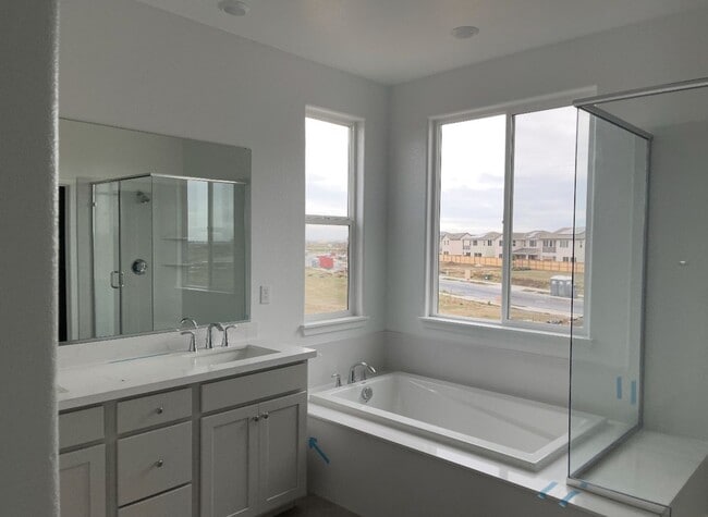 Building Photo - Beautiful Northlake 4 BED 3.5 BATH