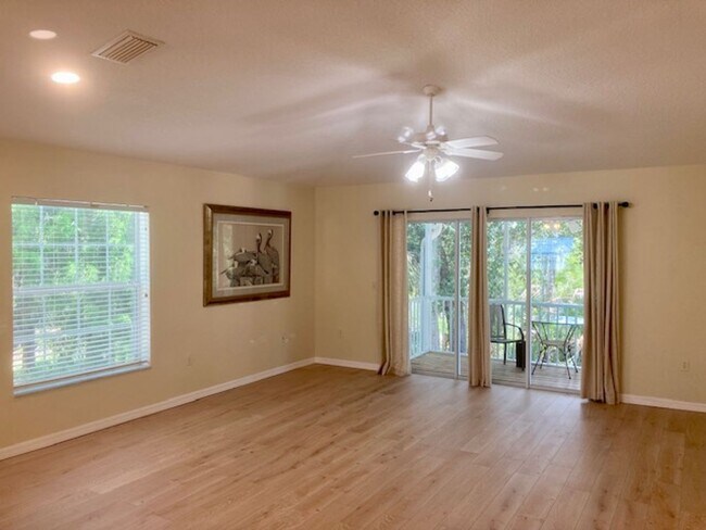 Building Photo - 11246 W Freshwater Path
