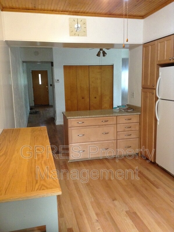 Building Photo - 1316 Wightman St