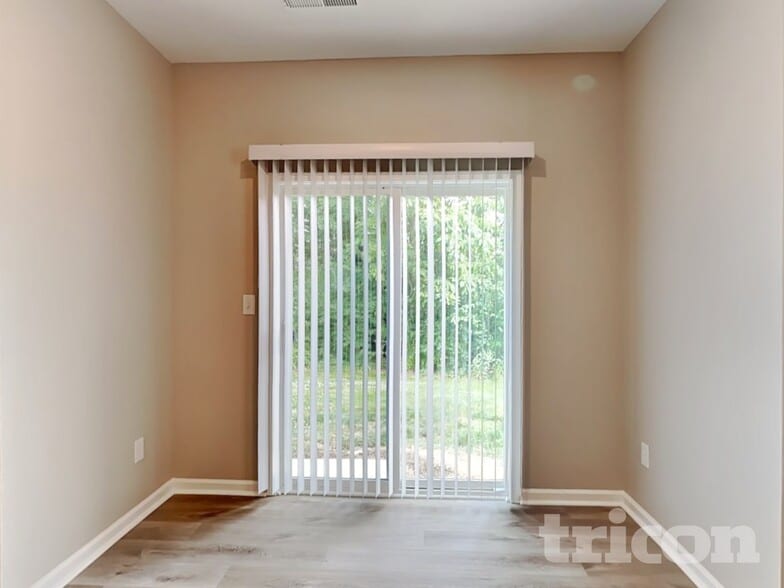 Building Photo - 1229 S Aberdeen Dr