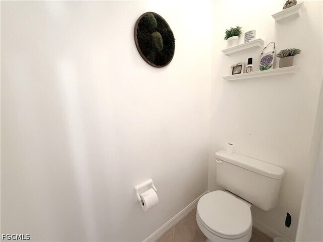 Building Photo - 8311 Village Edge Cir