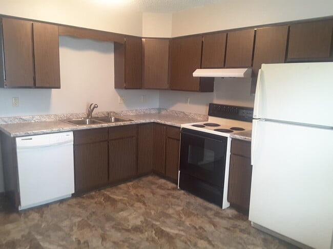 Building Photo - 2308 Crescent