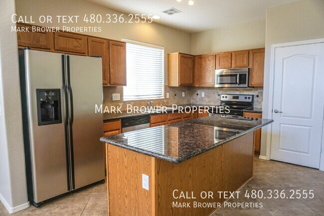 Building Photo - 2892 W Angel Way