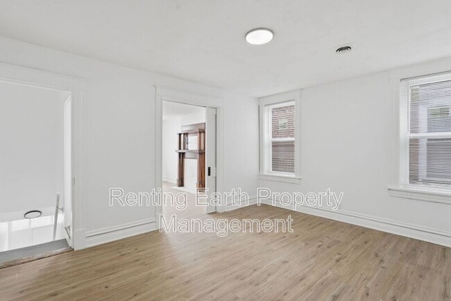 Building Photo - 3125 Clay Ave