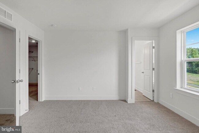 Building Photo - 1648 Sandpiper Bay Lp