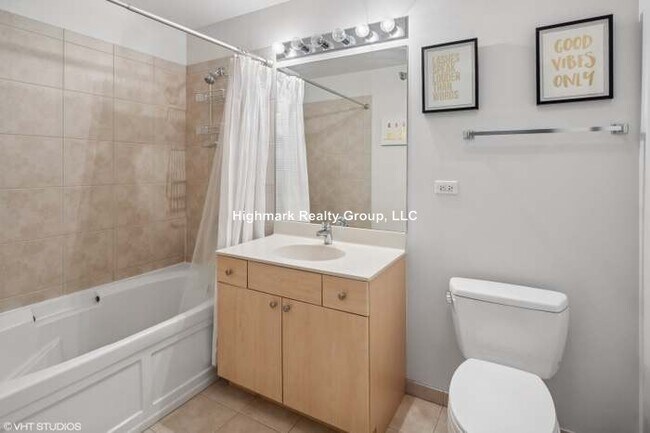 Building Photo - 235 W Van Buren St