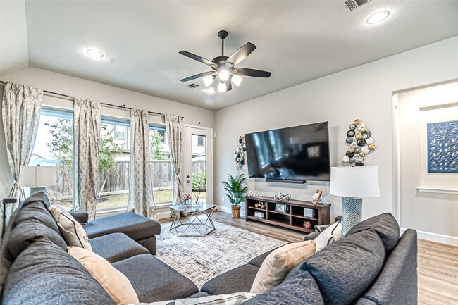 Building Photo - 15022 Concho River Wy