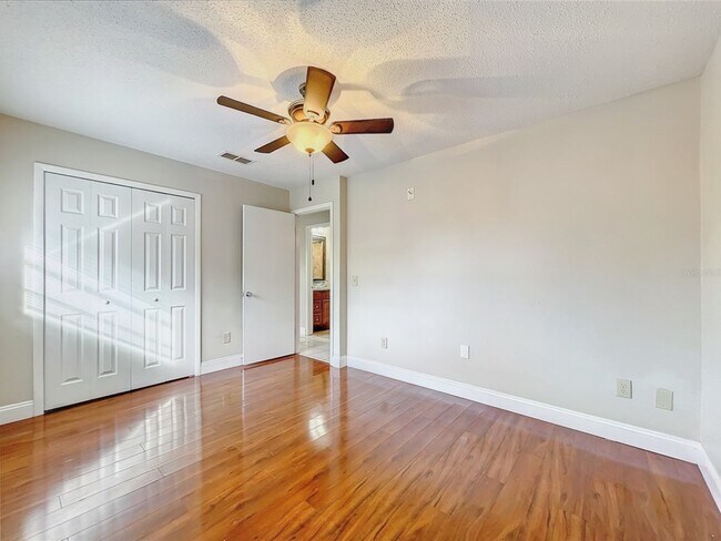 Bedroom 2 - 5331 Davisson Ave