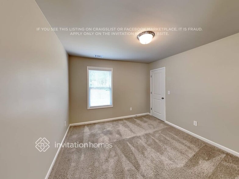 Building Photo - 227 Sage Dr