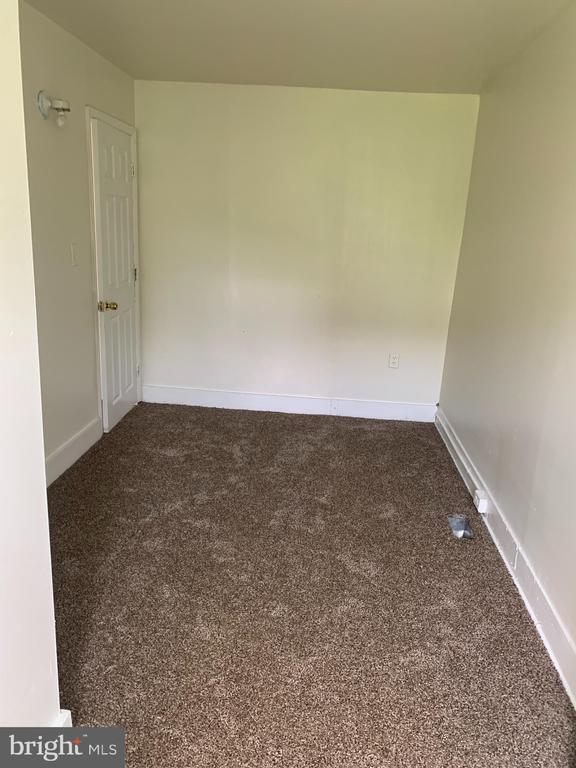 Building Photo - 5003 Tacoma St