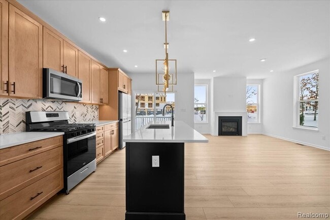 Building Photo - 10633 Barrett