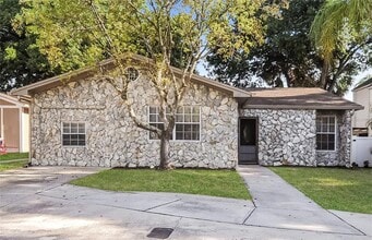 Building Photo - 7606 Willow Park Dr