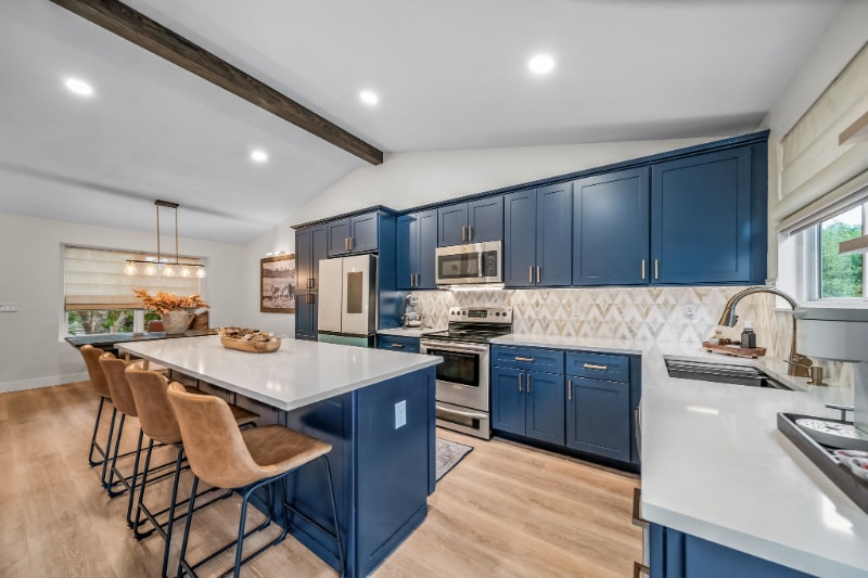 Building Photo - 16410 Martingale Dr