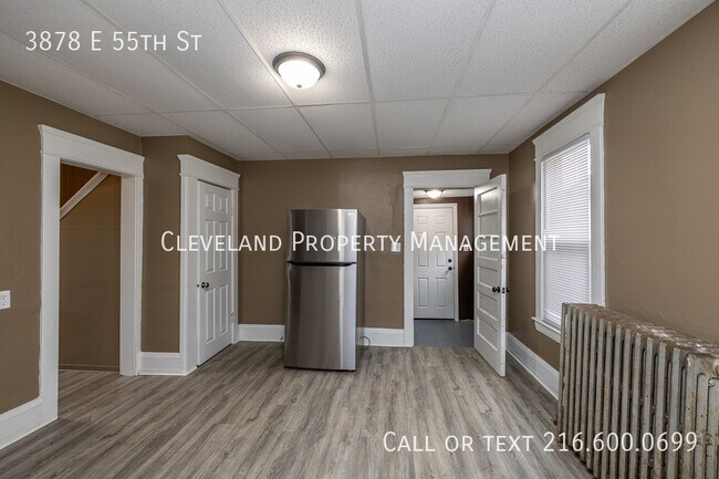 Building Photo - 3878 E 55th St