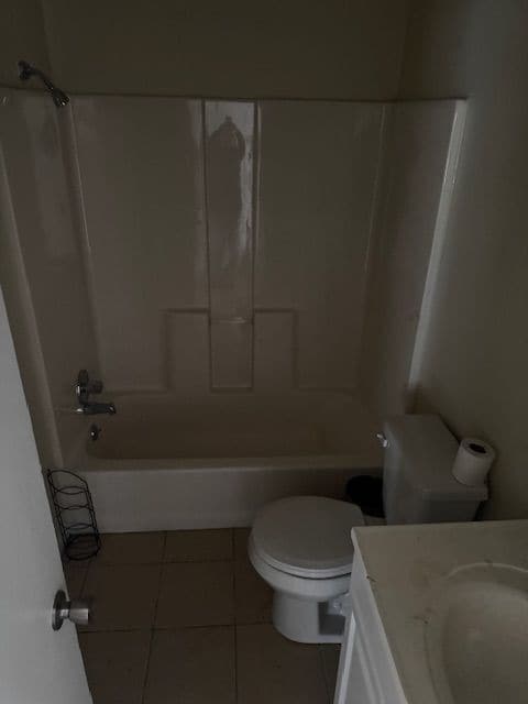 Building Photo - 209 Starlight Dr