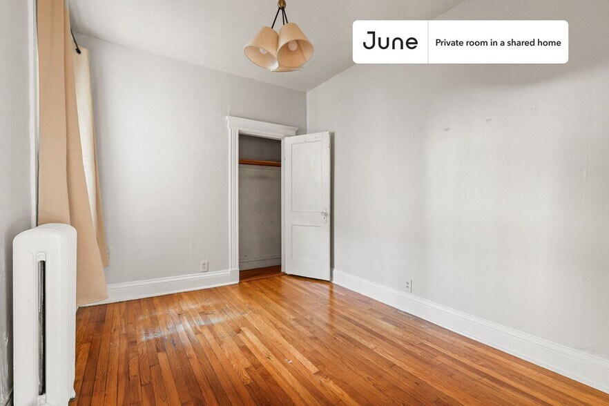 Building Photo - Room in Shared 3 bed/1 bath home in Allston