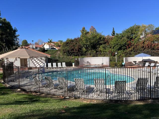 Building Photo - 3158 Avenida Topanga