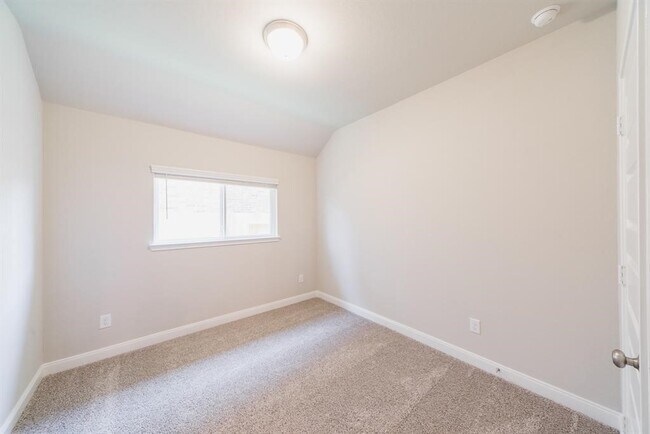 Building Photo - 11219 Victoria Hollow Trace