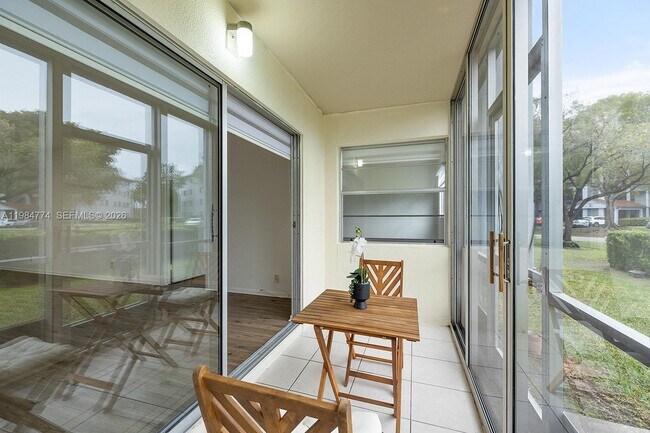 Building Photo - 1401 SW 128th Terrace