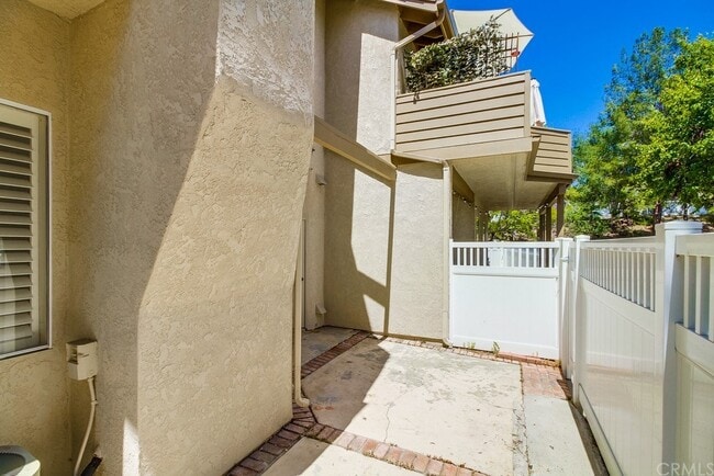 Building Photo - 24351 Marquis Ct