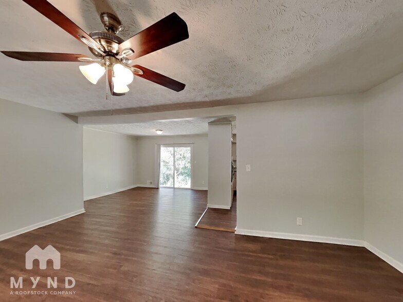 Building Photo - 6581 Fielder Rd