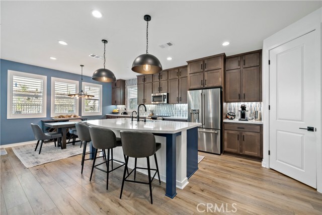 Building Photo - 32230 Penstemon Wy