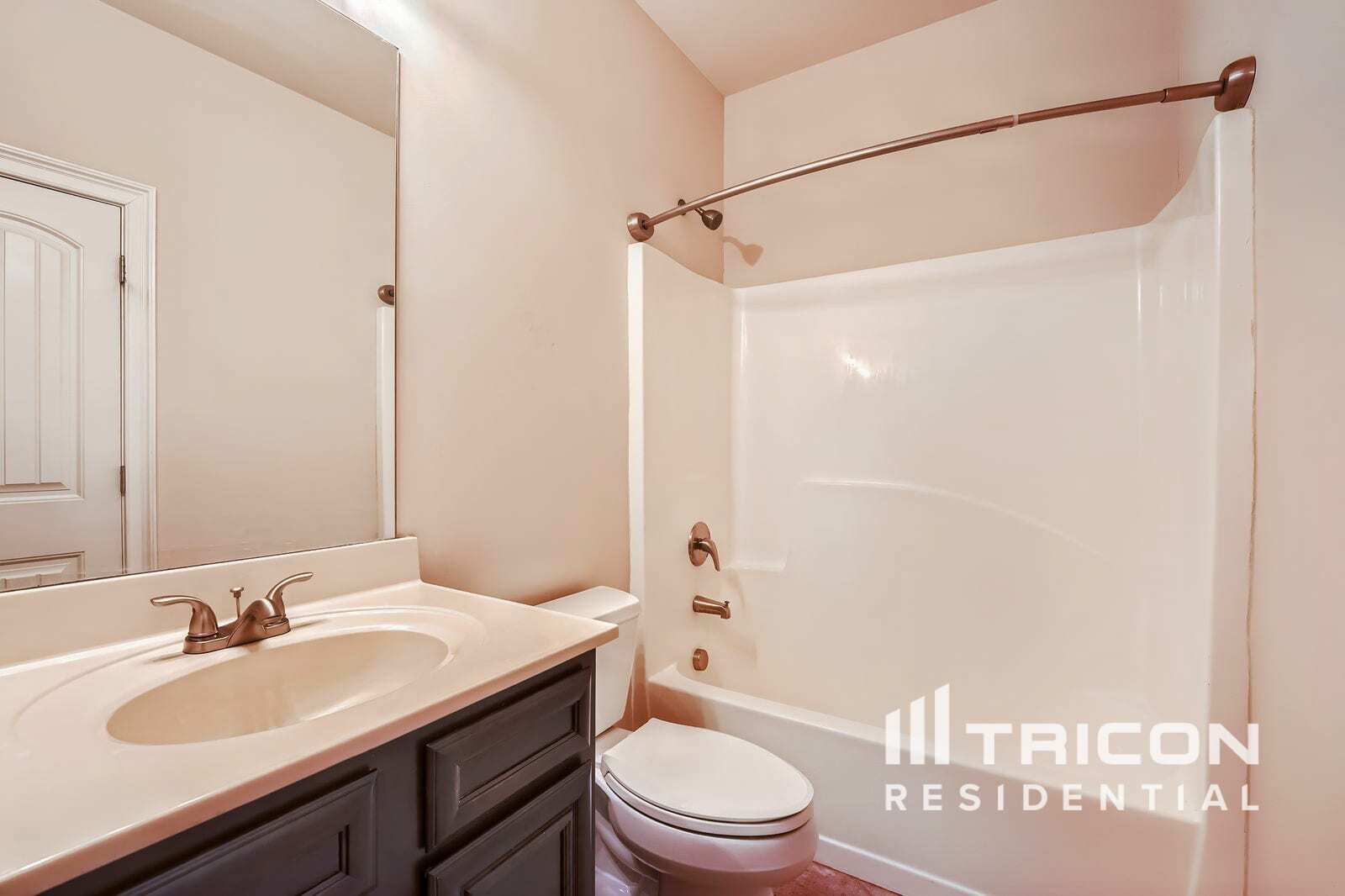 Building Photo - 296 Prescott Dr