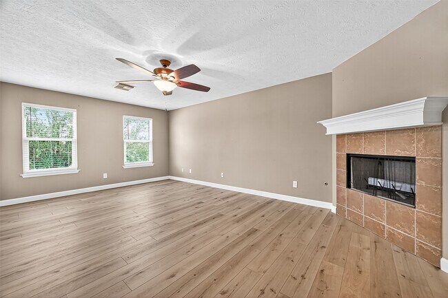 Building Photo - 926 Seabourne Meadow Dr