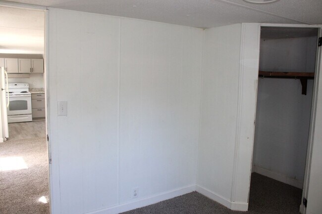 Building Photo - Peaceful Living in Havelock