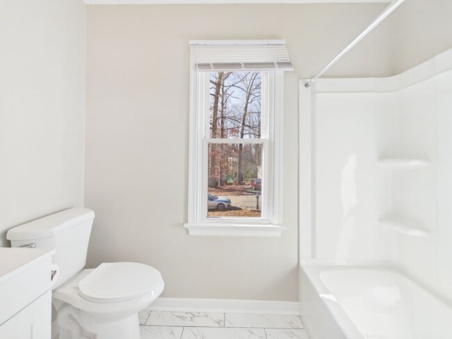 Building Photo - 12024 Lockett Ridge Ave