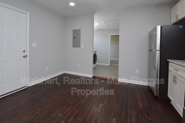 Building Photo - 1032 Cornell St