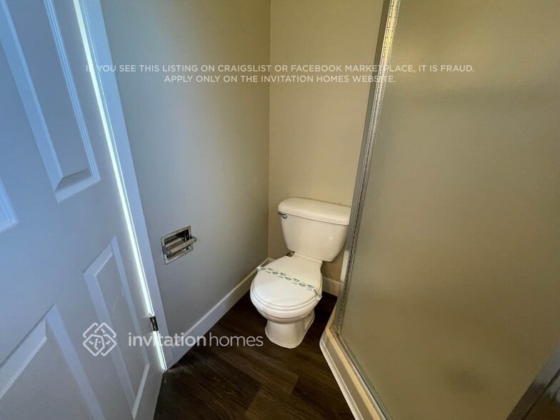 Building Photo - 2760 Orchid St