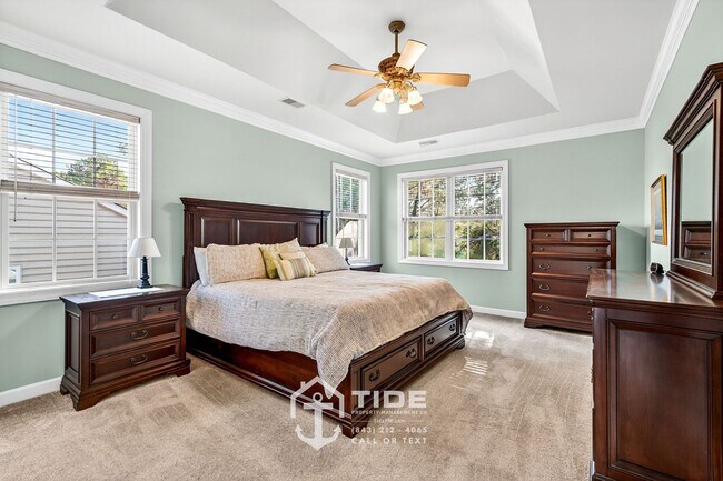 Building Photo - Spacious Retreat in Mt. Pleasant