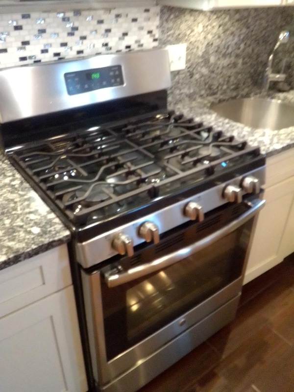 Building Photo - 1440 Detroit St