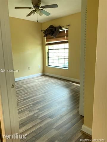 Building Photo - 2 br, 2 bath Condo - ELAN AT CALUSA CONDO II